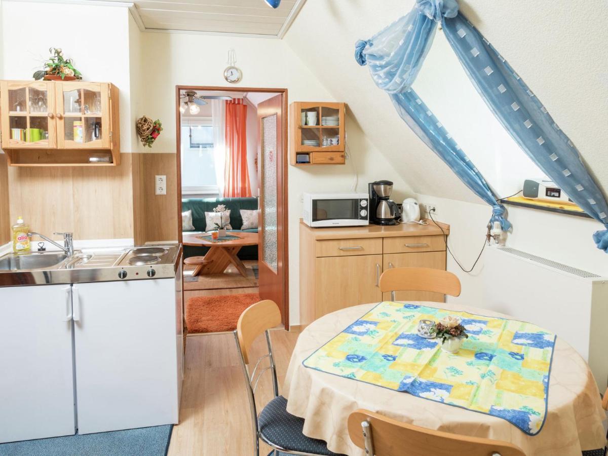 Cheerful Apartment Near City Centre Of Haslach Гаслах-ім-Кінціґталь Екстер'єр фото