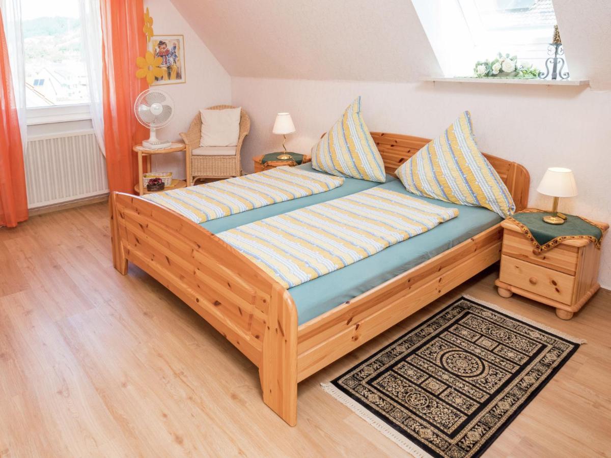 Cheerful Apartment Near City Centre Of Haslach Гаслах-ім-Кінціґталь Екстер'єр фото